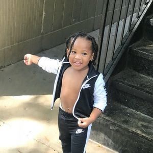 Meet your Posher, Shirshirley